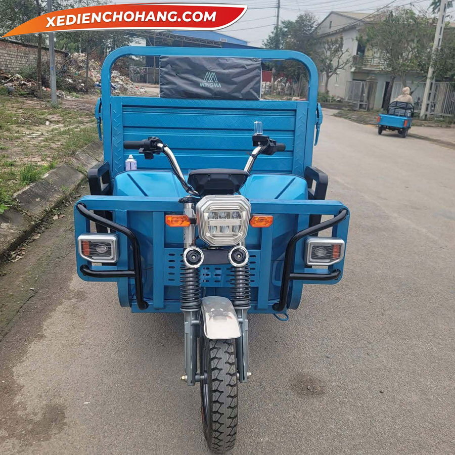 xe điện BEN2000