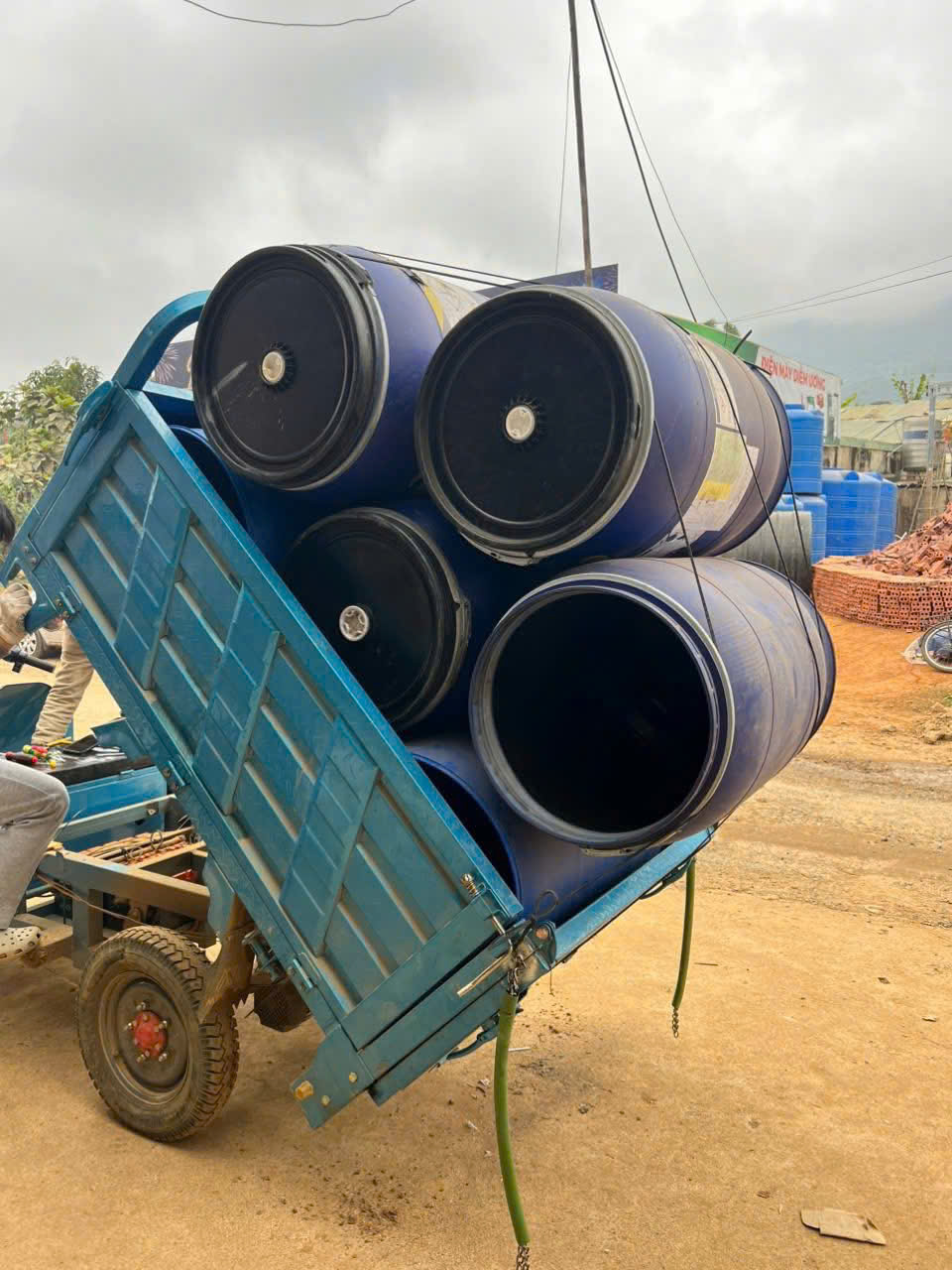 Xe 3 banh Van chuyen Khu cong nghiep - Xe Điện Chở Hàng
