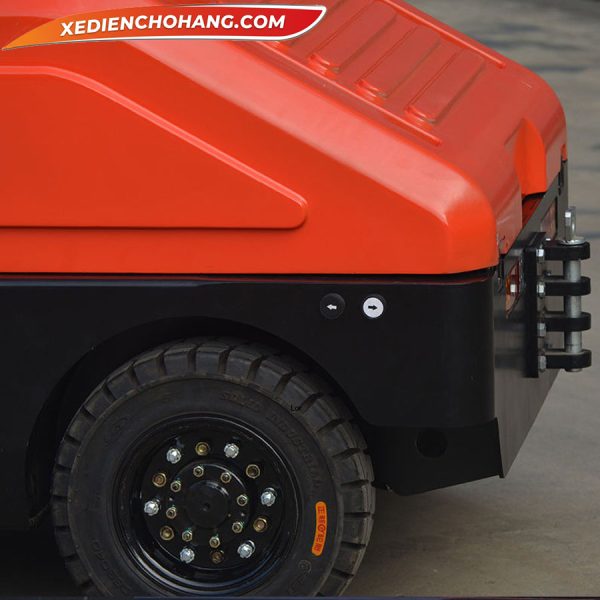 Xe đầu kéo điện vận chuyển hàng 4/6 tấn