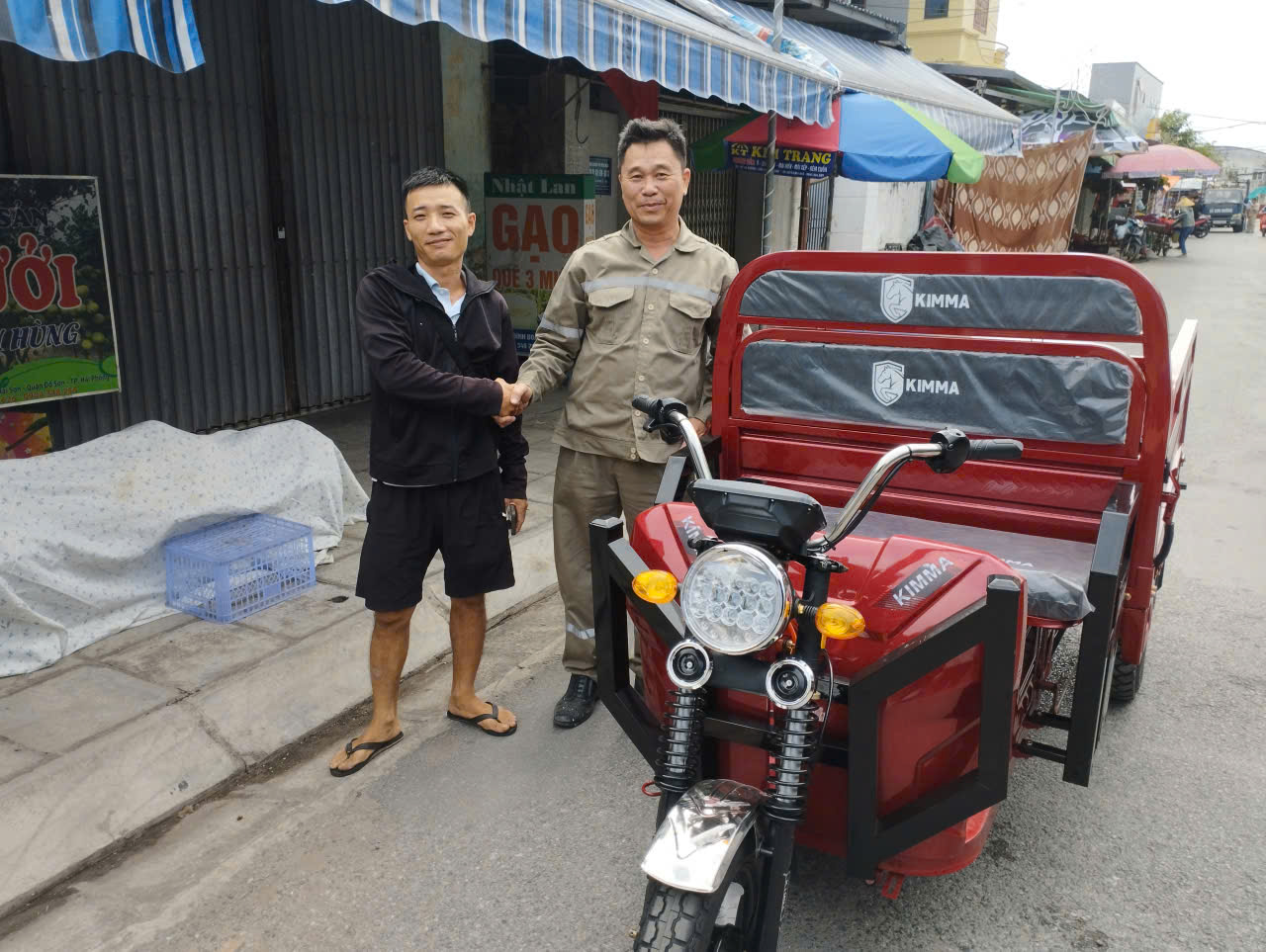 Xe điện chở hàng sau 1 năm sử dụng